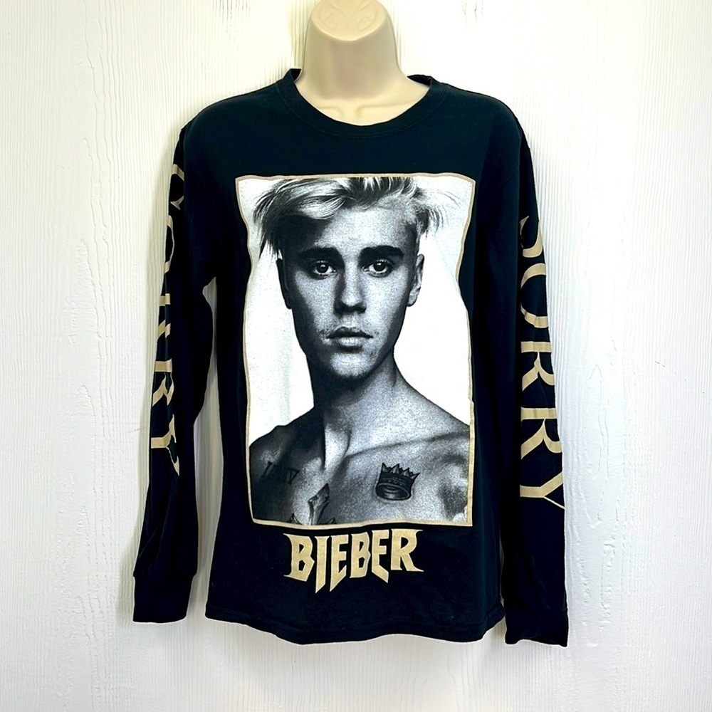 Gildan - Justin Bieber Sorry Tour Graphic Long Sleeve T Short Size Small